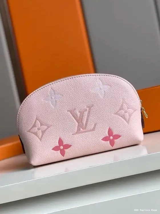 Aaa replica ru POUCH VUITTON COSMETIC LOUIS 0706